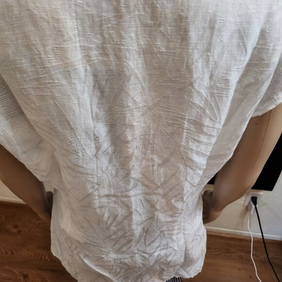 Coldwater Creek Linen Tunic Size M White Lace and Pattern - Picture 14 of 16